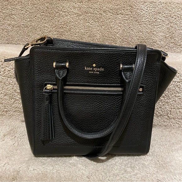kate spade Handbags - Kate Spade Black Satchel / Crossbody